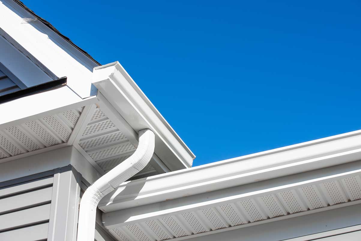 Colonial White Gutter Guard System